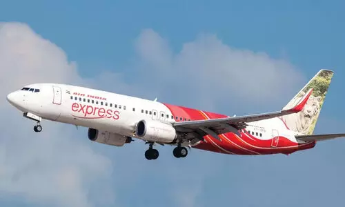 പക്ഷിയിടിച്ച് കുവൈത്ത് - കോഴിക്കോട് വിമാനം മുടങ്ങി