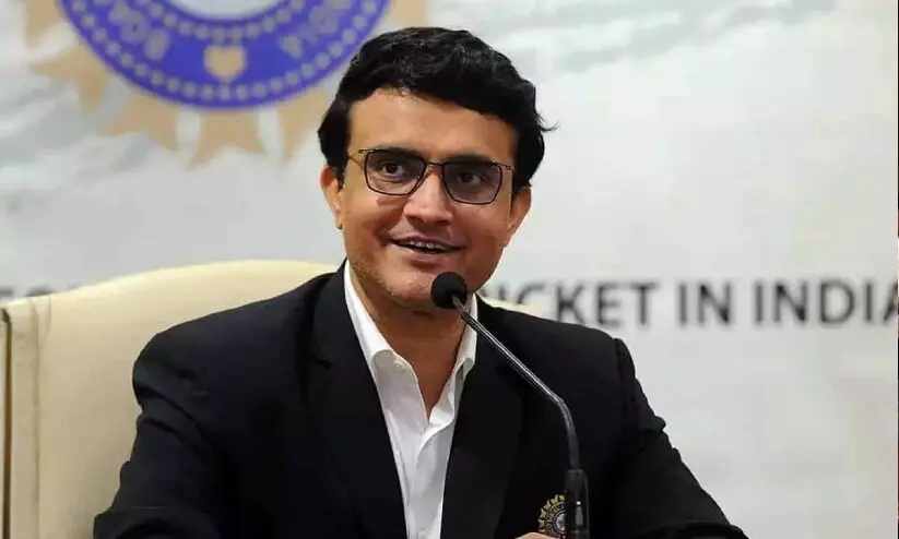 മുൻ ക്രിക്കറ്റ് താരം സൗരവ് ഗാംഗുലി സഞ്ചരിച്ച കാർ അപകടത്തിൽ പെട്ടു