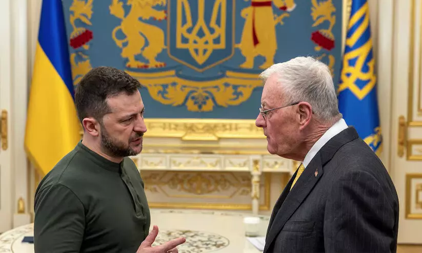 യുക്രെയ്നിന്റെ ധാതു സമ്പത്തിലേക്കുള്ള അമേരിക്കൻ പ്രവേശനം;  ട്രംപിന്റെ സമ്മർദത്തിനിടെ സെലൻസ്‌കിയുമായി യു.എസ് പ്രതിനിധിയുടെ കൂടിക്കാഴ്ച