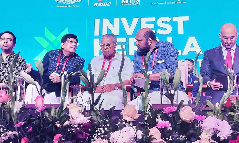 Global Investors Summit, Pinarayi Vijayan Global Investors Summit, Pinarayi Vijayan