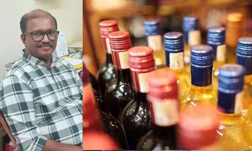 ബസ് റൂട്ട് പെർമിറ്റ് മാറ്റാൻ കൈക്കൂലിയായി മദ്യവും പണവും: എറണാകുളം ആർ.ടി.ഒക്ക് സസ്പെൻഷൻ