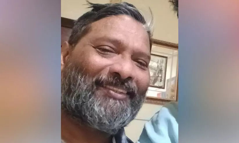 ഹൃദയാഘാതം; മലപ്പുറം സ്വദേശി ജിദ്ദയിൽ മരിച്ചു ഹൃദയാഘാതം; മലപ്പുറം സ്വദേശി ജിദ്ദയിൽ മരിച്ചു