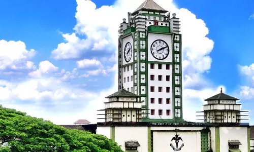 കോഴിക്കോട് മെഡിക്കൽ കോളജിൽ സന്ദർശക പാസ് വീണ്ടും വരുന്നു കോഴിക്കോട് മെഡിക്കൽ കോളജിൽ സന്ദർശക പാസ് വീണ്ടും വരുന്നു