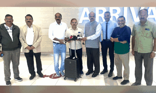 ഡോ. ​ഇ​ദ്‌​രീ​സി​ന് സ്വീ​ക​ര​ണം ന​ൽ​കി