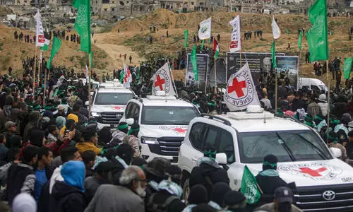 ഷിരി ബിബാസിന്റെ മൃതദേഹം ഇസ്രായേൽ വ്യോമാക്രമണത്തിൽ   മറ്റ് മൃതദേഹാവശിഷ്ടങ്ങളുമായി കലർന്നതായി ഹമാസ്