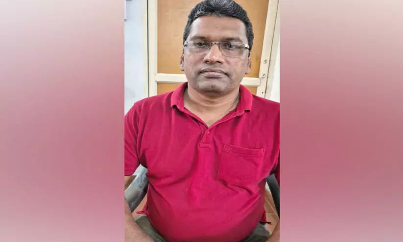 പോക്സോ കേസ് അതിജീവിതയുടെ പേര് പരസ്യപ്പെടുത്തിയയാൾ അറസ്റ്റിൽ പോക്സോ കേസ് അതിജീവിതയുടെ പേര് പരസ്യപ്പെടുത്തിയയാൾ അറസ്റ്റിൽ