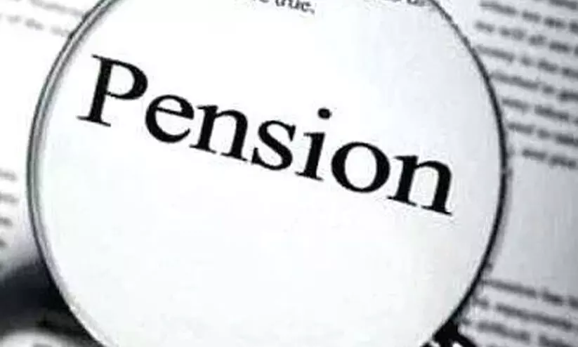 അഞ്ചുമാസമായി പെൻഷനില്ല; അംഗൻവാടി വർക്കർമാരും ഹെൽപർമാരും ദുരിതക്കയത്തിൽ അഞ്ചുമാസമായി പെൻഷനില്ല; അംഗൻവാടി വർക്കർമാരും ഹെൽപർമാരും ദുരിതക്കയത്തിൽ