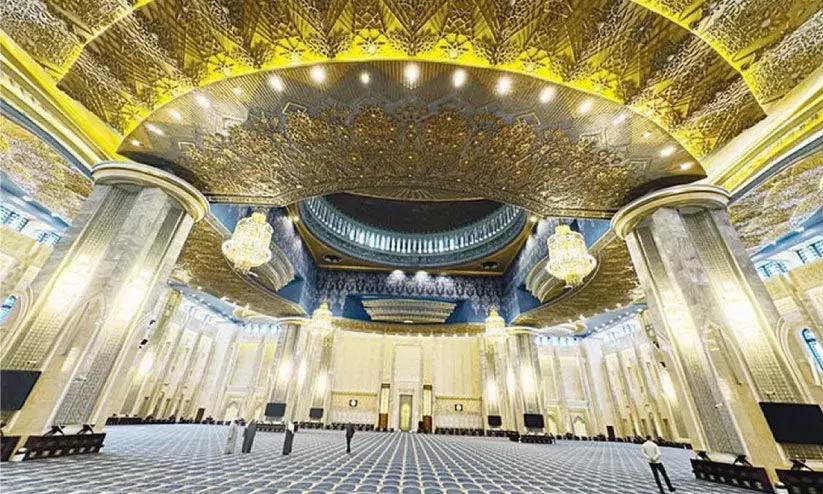 അവസാന പത്തിൽ ഇമാമുമാർക്കും മുഅദ്ദിനുകൾക്കും അവധിയില്ല അവസാന പത്തിൽ ഇമാമുമാർക്കും മുഅദ്ദിനുകൾക്കും അവധിയില്ല