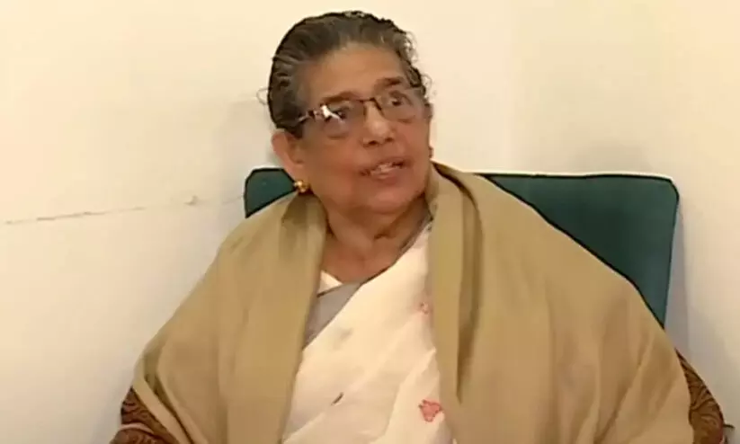 മുസ്‍ലിം സ്ത്രീക്ക് സ്വത്തിൽ തുല്യവകാശം: വി.പി. സുഹറ നിരാഹാര സമരം അവസാനിപ്പിച്ചു