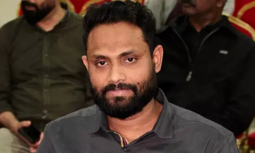 ഷാർജ ഇന്ത്യൻ അസോസിയേഷൻ സാഹിത്യ പുരസ്കാരം ബഹ്റൈൻ മലയാളി പ്രവാസിക്ക്