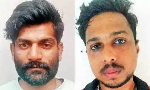 കാ​പ്പ ചു​മ​ത്തി രണ്ട് യു​വാ​ക്കളെ അ​റ​സ്റ്റ് ചെ​യ്തു