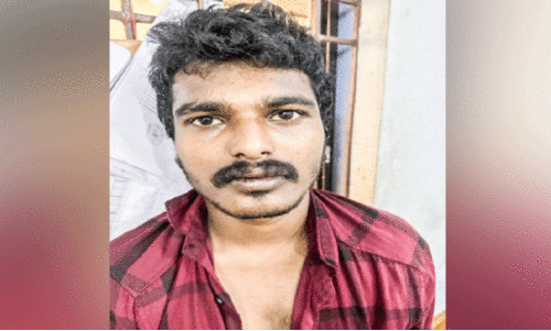 വ​യോ​ധി​ക​യെ മ​ർ​ദി​ച്ച് മാ​ല ക​വ​ർ​ന്ന പ്ര​തി​യെ പി​ടി​കൂ​ടി