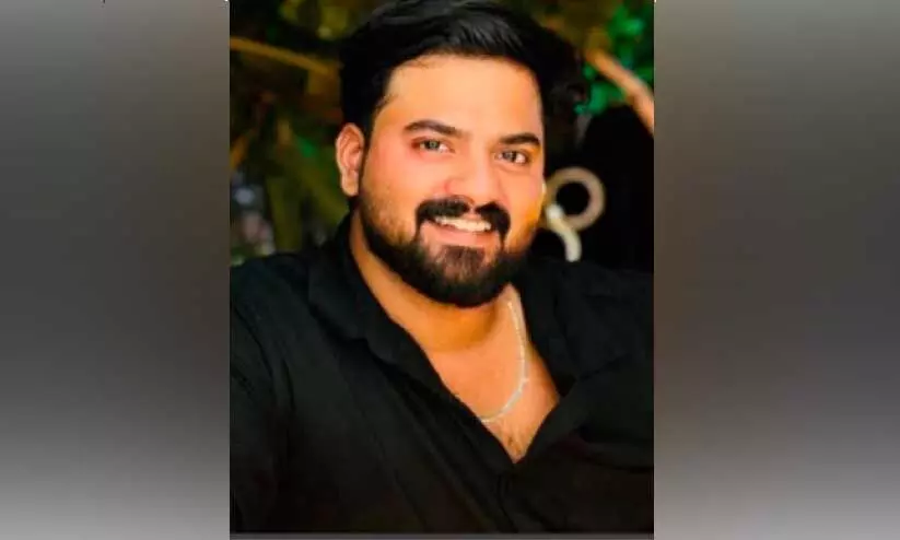 വാ​ഹ​നാ​പ​ക​ട​ത്തി​ൽ കാ​യം​കു​ളം സ്വ​ദേ​ശി​യും സൗ​ദി പൗ​ര​നും മ​രി​ച്ചു