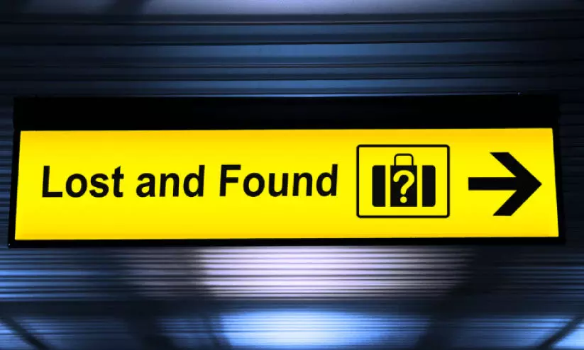 കളഞ്ഞുപോയ 2.6 കോടിയുടെ വസ്തുക്കൾ തിരികെ നൽകി പൊലീസ് കളഞ്ഞുപോയ 2.6 കോടിയുടെ വസ്തുക്കൾ തിരികെ നൽകി പൊലീസ്