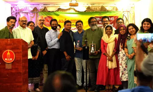 ‘കാ​ഫ്’ ദു​ബൈ പു​സ്ത​ക ച​ർ​ച്ച​യും ആ​ദ​രി​ക്ക​ലും ന​ട​ത്തി