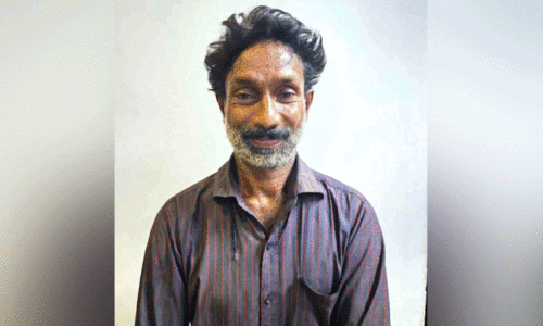 പോട്ടയിൽ വീണ്ടും കത്തി കാട്ടി കവർച്ച; പ്രതിയെ കൈയോടെ പിടികൂടി