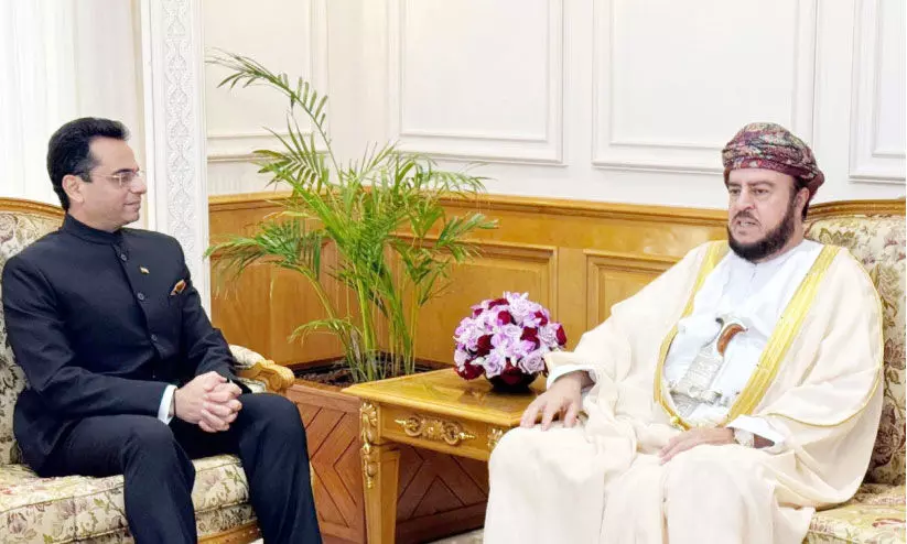 ഇ​ന്ത്യ​ൻ അം​ബാ​സ​ഡ​ർ​ക്ക് ഉ​പ​പ്ര​ധാ​ന​മ​ന്ത്രി യ​ാത്ര​യ​യ​പ്പ് ന​ൽ​കി