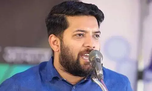 ഷാ​ഫി പ​റ​മ്പി​ലി​ന് പ​തു​പ്പ​ണം ബ​ഹ്‌​റൈ​ൻ കൂ​ട്ടാ​യ്‌​മ നി​വേ​ദ​നം ന​ൽ​കി