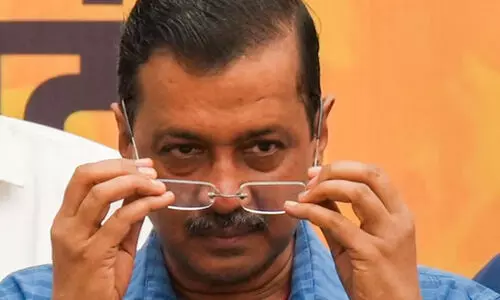 എ.എ.പി സർക്കാറിന്റെ മദ്യനയം: 2002 കോടിയുടെ വരുമാനനഷ്ടമുണ്ടാക്കിയെന്ന് സി.എ.ജി റിപ്പോർട്ട്