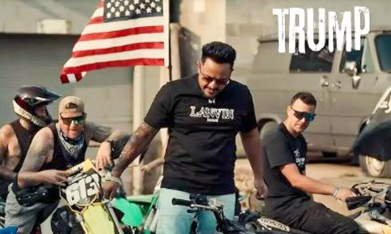 നാ​ടു​ക​ട​ത്ത​ൽ പാ​ട്ടു​മാ​യി പ​ഞ്ചാ​ബി ‘ട്രം​പ്’