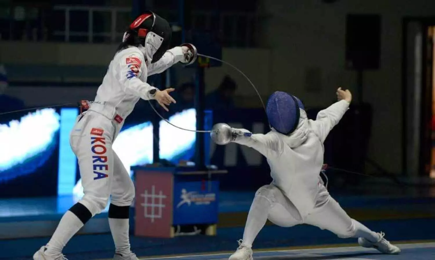 ഫെ​ൻ​സി​ങ് ചാ​മ്പ്യ​ൻ​ഷി​പ്പി​ന് കു​വൈ​ത്തി​ൽ തു​ട​ക്കം