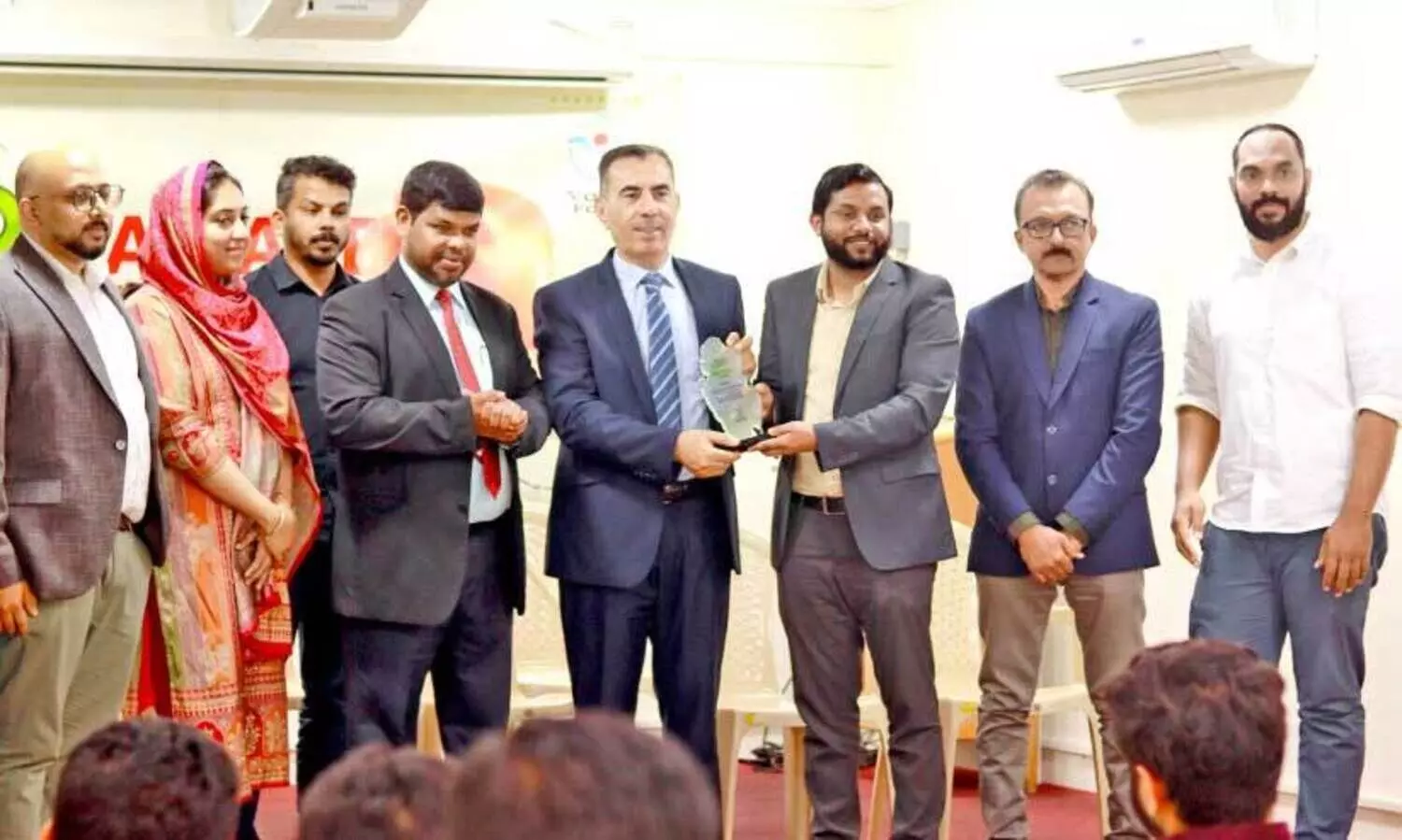 ല​ഹ​രി​ക്കെ​ണി​യി​ൽ കു​രു​ങ്ങ​രു​ത്; ബോ​ധ​വ​ത്ക​ര​ണ​വു​മാ​യി ‘ഡി​റ്റാ​ച്ച്’