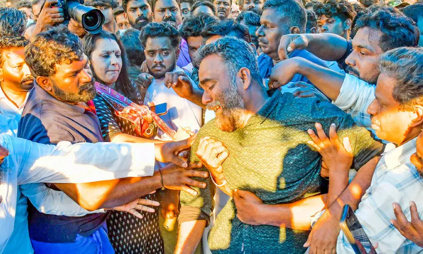 കൊന്നുതള്ളിയത് ഒരേ ചുറ്റിക കൊണ്ട്, ആയുധം കണ്ടെത്തി