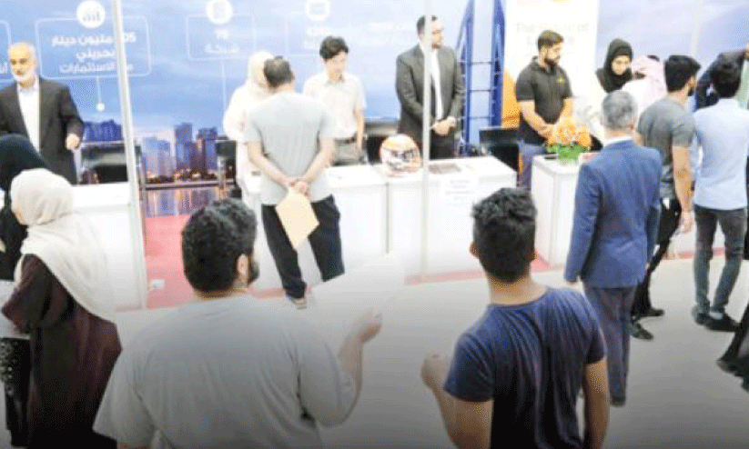 35 സ്വ​കാ​ര്യ മേ​ഖ​ല​ക​ളി​ൽ സ്വ​ദേ​ശി​വ​ത്ക​ര​ണം വേ​ണ​മെ​ന്ന നി​ർ​ദേ​ശ​വു​മാ​യി എം.​പി​മാ​ർ