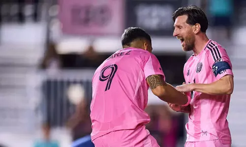 നൂറാം ഗോളുമായി മെസ്സി-സുവാരസ് സഖ്യം; തകർപ്പൻ ജയവുമായി മയാമി കോൺകകാഫ് ചാമ്പ്യൻഷിപ്പ് കപ്പ് രണ്ടാം റൗണ്ടിൽ