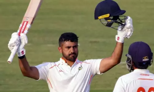 രഞ്ജി ഫൈനലിനിടെ കരുണിന് കിടിലൻ നേട്ടം! ആഭ്യന്തര ക്രിക്കറ്റിൽ നിലവിൽ മികച്ചവൻ