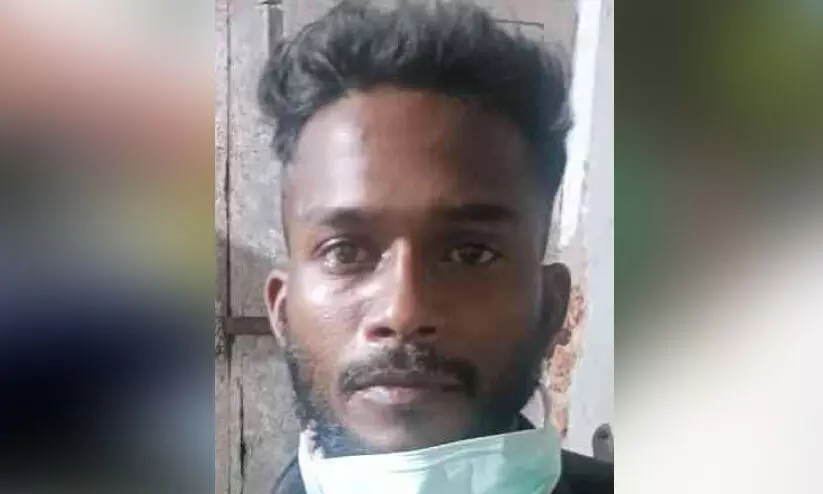 വയോധികയുടെ ചെവിമുറിച്ച് സ്വര്ണാപഹരണം; പ്രതി പിടിയിൽ വയോധികയുടെ ചെവിമുറിച്ച് സ്വര്ണാപഹരണം; പ്രതി പിടിയിൽ