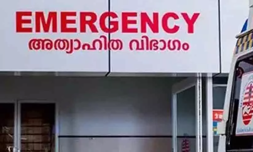 വയനാട് പ്രിൻസിപ്പൽ കൃഷി ഓഫിസിൽ ജീവനക്കാരി ആത്മഹത്യക്ക് ശ്രമിച്ചു; സഹപ്രവർത്തകന്റെ മാനസിക പീഡനമെന്ന് പരാതി വയനാട് പ്രിൻസിപ്പൽ കൃഷി ഓഫിസിൽ ജീവനക്കാരി ആത്മഹത്യക്ക് ശ്രമിച്ചു; സഹപ്രവർത്തകന്റെ മാനസിക പീഡനമെന്ന് പരാതി