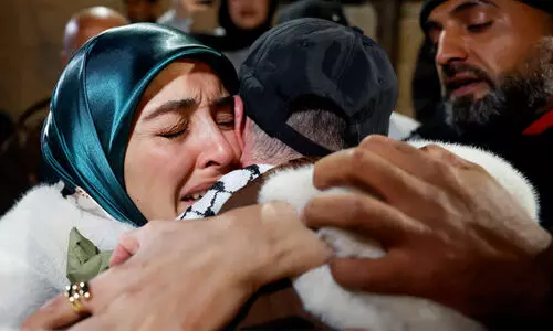 നാല് മൃതദേഹങ്ങൾ വിട്ടുനൽകി ഹമാസ്; ഫലസ്തീനി തടവുകാരെ ഇസ്രായേലും മോചിപ്പിച്ചു