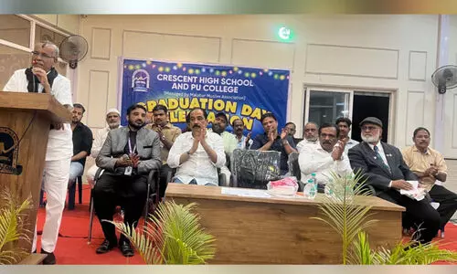 ക്ര​സ​ന്‍റി​ൽ ബി​രു​ദ​ദാ​ന ദി​നം സം​ഘ​ടി​പ്പി​ച്ചു