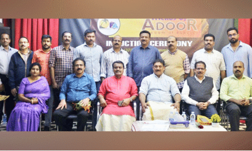 ഫ്ര​ണ്ട്സ് ഓ​ഫ് അ​ടൂ​ർ 2025 വ​ർ​ഷ​ത്തെ എ​ക്സി​ക്യൂ​ട്ടി​വ് ക​മ്മി​റ്റി പ്ര​വ​ർ​ത്ത​ന ഉ​ദ്ഘാ​ട​നം ന​ട​ത്തി