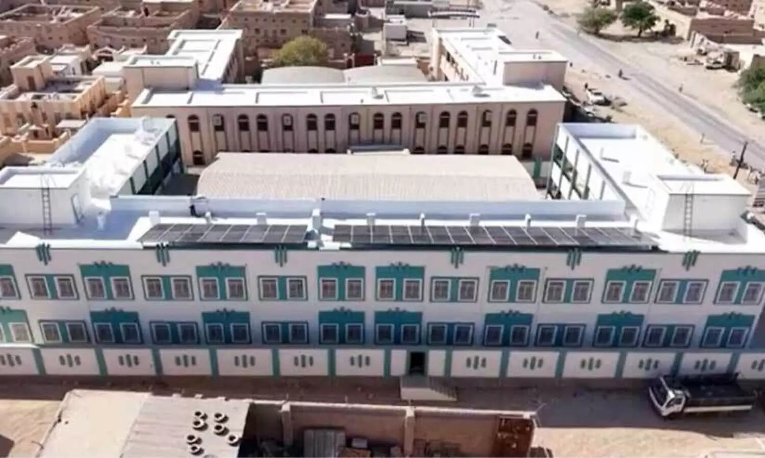 കു​വൈ​ത്ത് ധ​ന​സ​ഹാ​യ​ത്തി​ൽ യ​മ​നി​ൽ സ്കൂ​ൾ