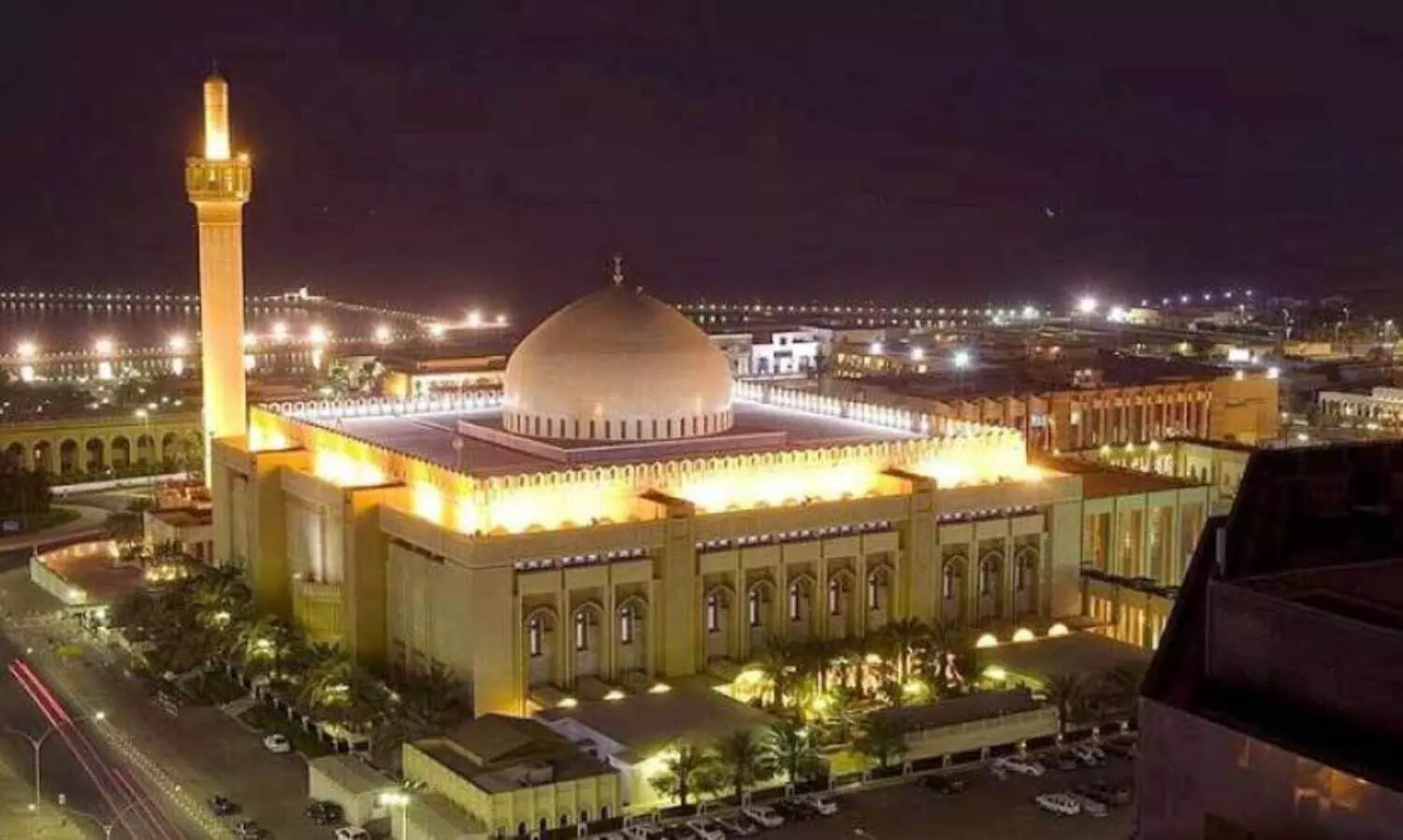 റ​മ​ദാ​നെ വ​ര​വേ​ൽ​ക്കാ​ൻ വി​ശ്വാ​സി​ക​ൾ ഒ​രു​ങ്ങി