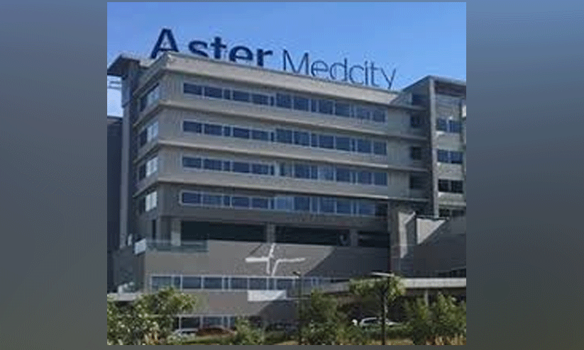 അറ്റുപോയ വലതുകൈപ്പത്തി തുന്നിച്ചേർത്ത് ആസ്റ്റർ മെഡ്സിറ്റി അറ്റുപോയ വലതുകൈപ്പത്തി തുന്നിച്ചേർത്ത് ആസ്റ്റർ മെഡ്സിറ്റി