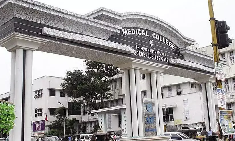 ജ്യൂസെന്ന് കരുതി പ്ലാസ്റ്റിക് ബോട്ടിലിൽ വെച്ചിരുന്ന മണ്ണെണ്ണ കുടിച്ചു; രണ്ടു വയസുകാരന് ദാരുണാന്ത്യം