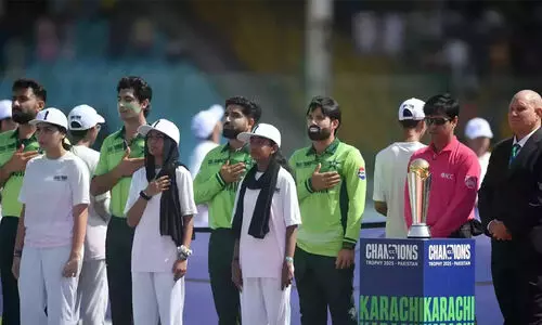 പാകിസ്താൻ ടീമിന്‍റെ ചാമ്പ്യൻസ് ട്രോഫി തോൽവി പാർലമെന്‍റിലേക്കും; പ്രധാനമന്ത്രി സംസാരിക്കണമെന്ന് ആവശ്യം