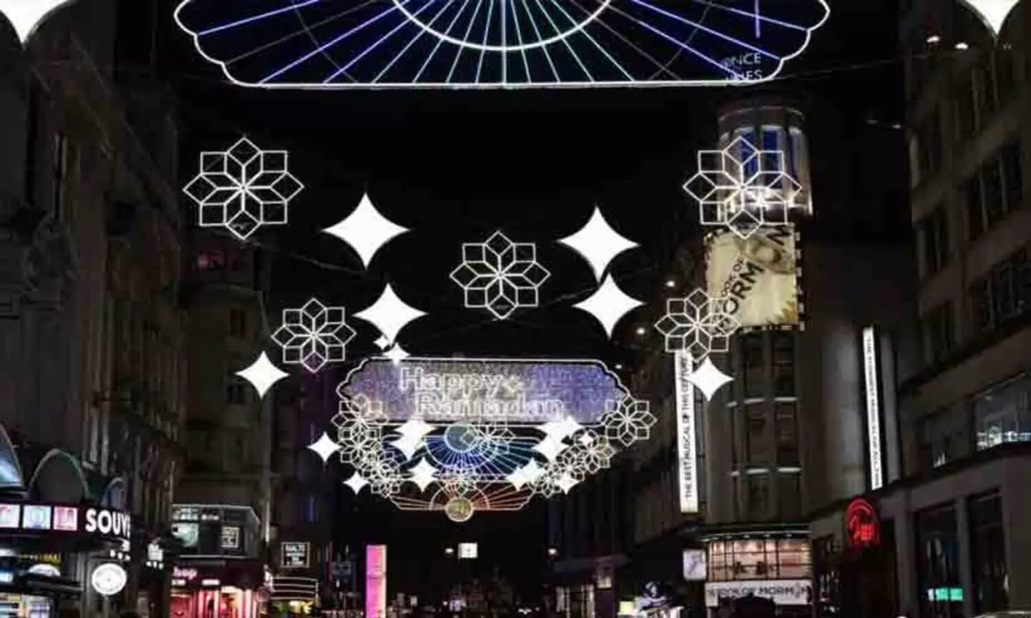 London lights up for Ramzan with over 30,000 led bulbs for 3rd year