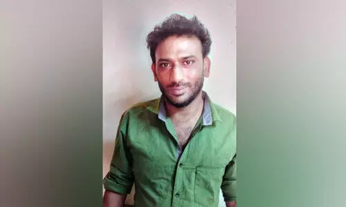 സെ​ൻ​ഡ് ഓ​ഫ് പാ​ർ​ട്ടി ആ​ഘോ​ഷി​ക്കാ​ൻ ക​ഞ്ചാ​വ്; വി​ദ്യാ​ർ​ഥി​ക​ൾ​ക്കെതി​രെ പൊ​ലീ​സ് റി​പ്പോ​ർ​ട്ട്