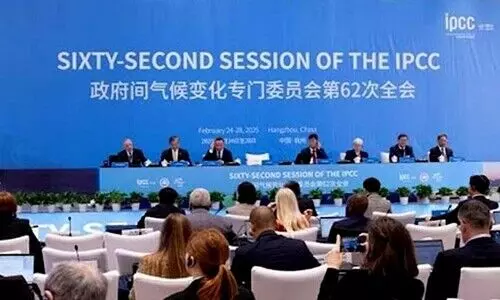 ട്രംപ്-സെലൻസ്‌കി ഏറ്റുമുട്ടൽ വാർത്തയിൽ മുഴുകി ലോകം; കാലാവസ്ഥാ പോരാട്ടത്തിന്റെ ഭാവിയിൽ തലപുകച്ച് ഐ.പി.സി.സി