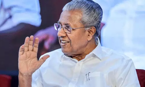 തൂശൂർ പൂരത്തിന്‍റെ ആചാരപരമായ കാര്യങ്ങൾക്ക് കോട്ടംതട്ടരുത്, സുരക്ഷ ഉറപ്പാക്കണം -മുഖ്യമന്ത്രി