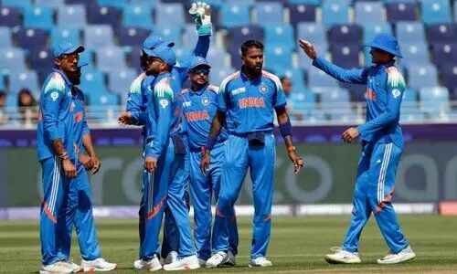 ചിത്രം തെളിയുന്നു; കിവീസിനെതിരെ ജയിച്ചാൽ ഇന്ത്യ - ആസ്ട്രേലിയ സെമി, തോറ്റാൽ...