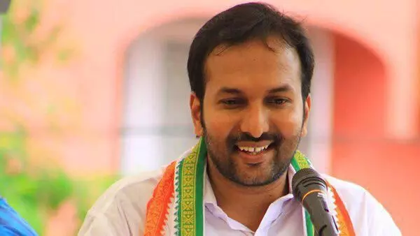 വയലൻസ് സിനിമ കാണാൻ ആളുണ്ട്; കൊലപാതകികളെ ഇന്‍സ്റ്റഗ്രാമിൽ ആഘോഷിക്കുന്നു -പി.സി വിഷ്ണുനാഥ്‌