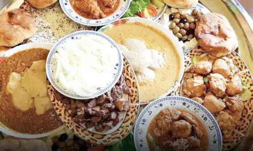 പ​ര​മ്പ​രാ​ഗ​ത ബ​ഹ്റൈ​നി ഫു​ഡ് ഫെ​സ്റ്റി​വ​ലു​മാ​യി മു​ഹ​റ​ഖ് പ​ഴ​യ സൂ​ഖ്