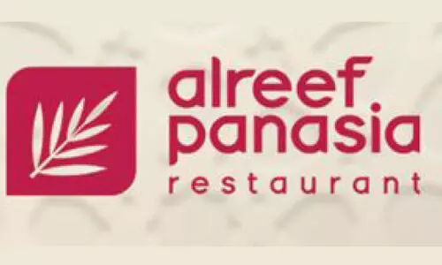 മൂ​ന്ന്​ ദീ​നാ​റി​ന്​ മൂ​ന്ന്​ സ​മ​യ​ത്തെ ഭ​ക്ഷ​ണം​; വൈ​വി​ധ്യ​മാ​ർ​ന്ന ഇ​ഫ്താ​ർ കി​റ്റൊ​രു​ക്കി അ​ൽ​റീ​ഫ്​ പാ​നേ​ഷ്യ റ​സ്​​​റ്റാ​റ​ന്‍റ്​’