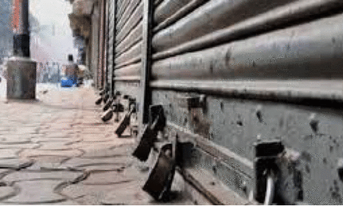 മ​റാ​ത്തി സം​സാ​രി​ക്കാ​ത്ത​തി​ന്റെ പേ​രി​ൽ ആ​ർ‌.​ടി‌.​സി ബ​സ് ജീ​വ​ന​ക്കാ​ർ​ക്കു​നേ​രെയുണ്ടായ ആ​ക്ര​മ​ണം; മാ​ർ​ച്ച് 22ന് ​ക​ർ​ണാ​ട​ക ബ​ന്ദ്