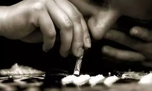 നഷ്ടമാകുന്ന പൊതു ഇടങ്ങള്‍,  പിടി മുറുക്കുന്ന ലഹരി മാഫിയ